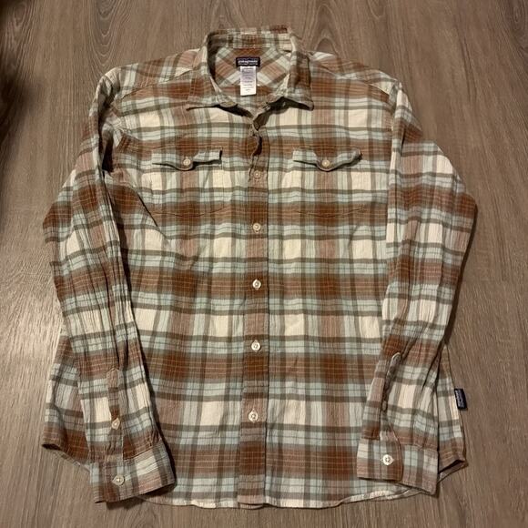 Patagonia Other - Patagonia Organic Cotton Button Shirt Men's Large Blue Brown Plaid Preppy Causal